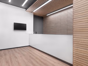 25 Person Private Office