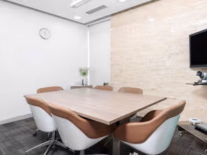 3 Person Private Office