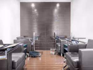 1 Person Virtual Office