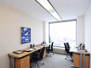 50 Person Private Office