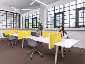 1 Person Private Office