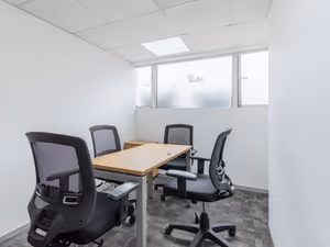 25 Person Private Office