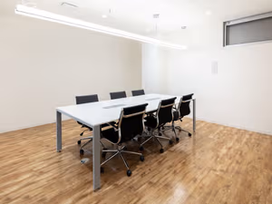 30 Person Private Office