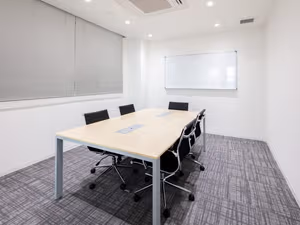 1 Person Private Office