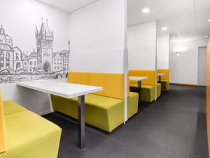 10 Person Private Office