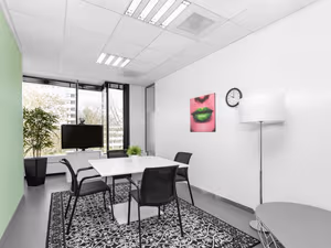 1 Person Virtual Office