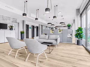 4 Person Private Office