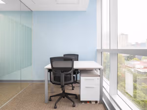 5 Person Private Office