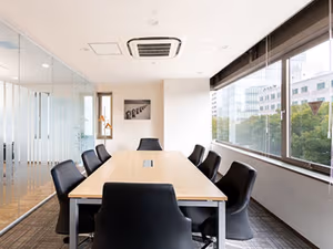 4 Person Private Office