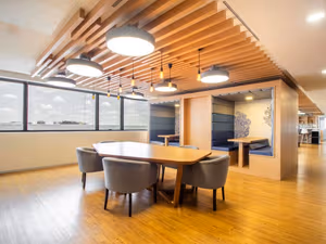 10 Person Private Office