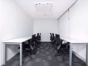 5 Person Private Office