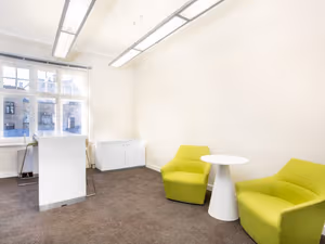 7 Person Private Office