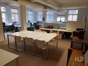6 Person Shared Office