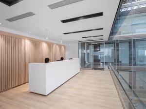 4 Person Private Office