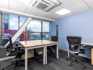 1 Person Private Office
