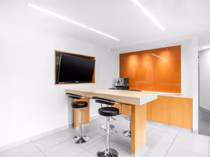 1 Person Private Office