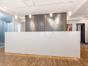 10 Person Private Office