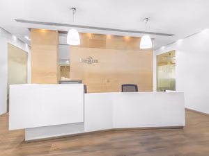 15 Person Private Office