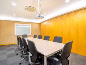 40 Person Private Office