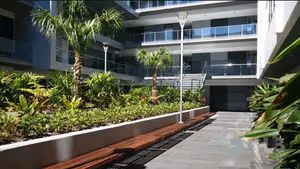 1 Person Shared Office