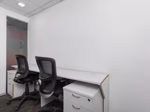 15 Person Private Office