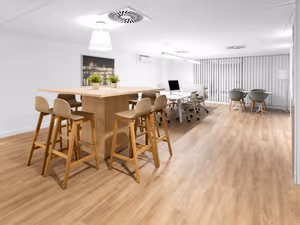 7 Person Private Office