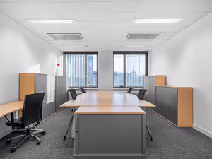 15 Person Private Office