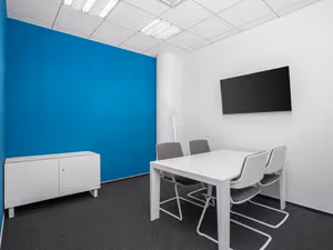 7 Person Private Office