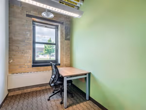 1 Person Private Office
