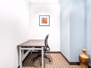 4 Person Private Office