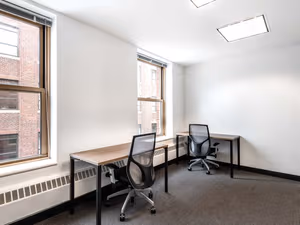 25 Person Private Office