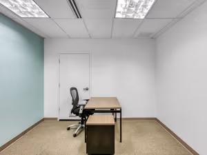 4 Person Private Office