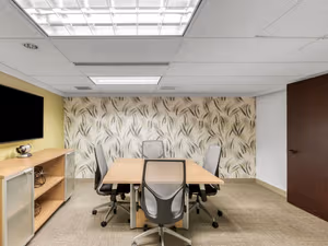 40 Person Private Office