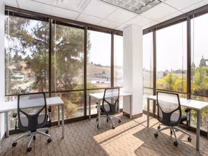 7 Person Private Office