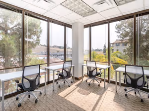 5 Person Private Office