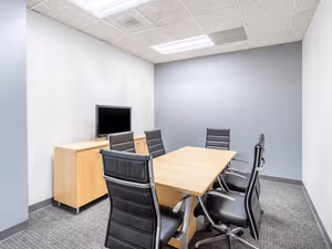 4 Person Private Office