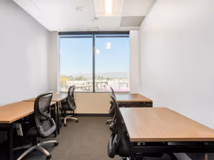 1 Person Private Office