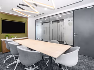 30 Person Private Office