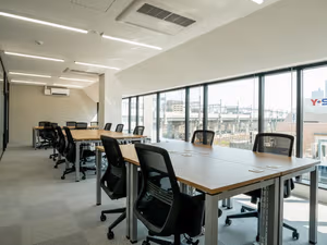 15 Person Private Office