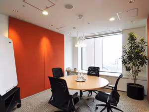 1 Person Private Office