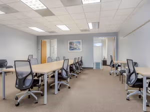 7 Person Private Office