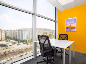 1 Person Private Office