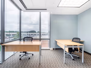 3 Person Private Office