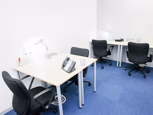 3 Person Private Office