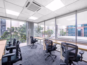 15 Person Private Office