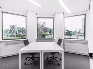 1 Person Virtual Office