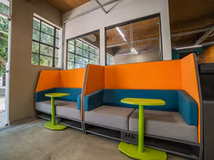 1 Person Coworking Desk