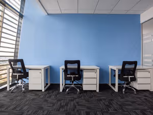 7 Person Private Office