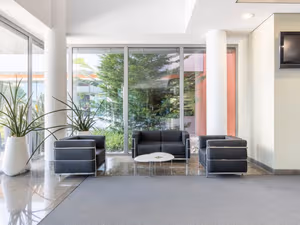 15 Person Private Office