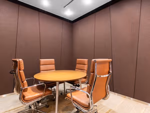 1 Person Private Office